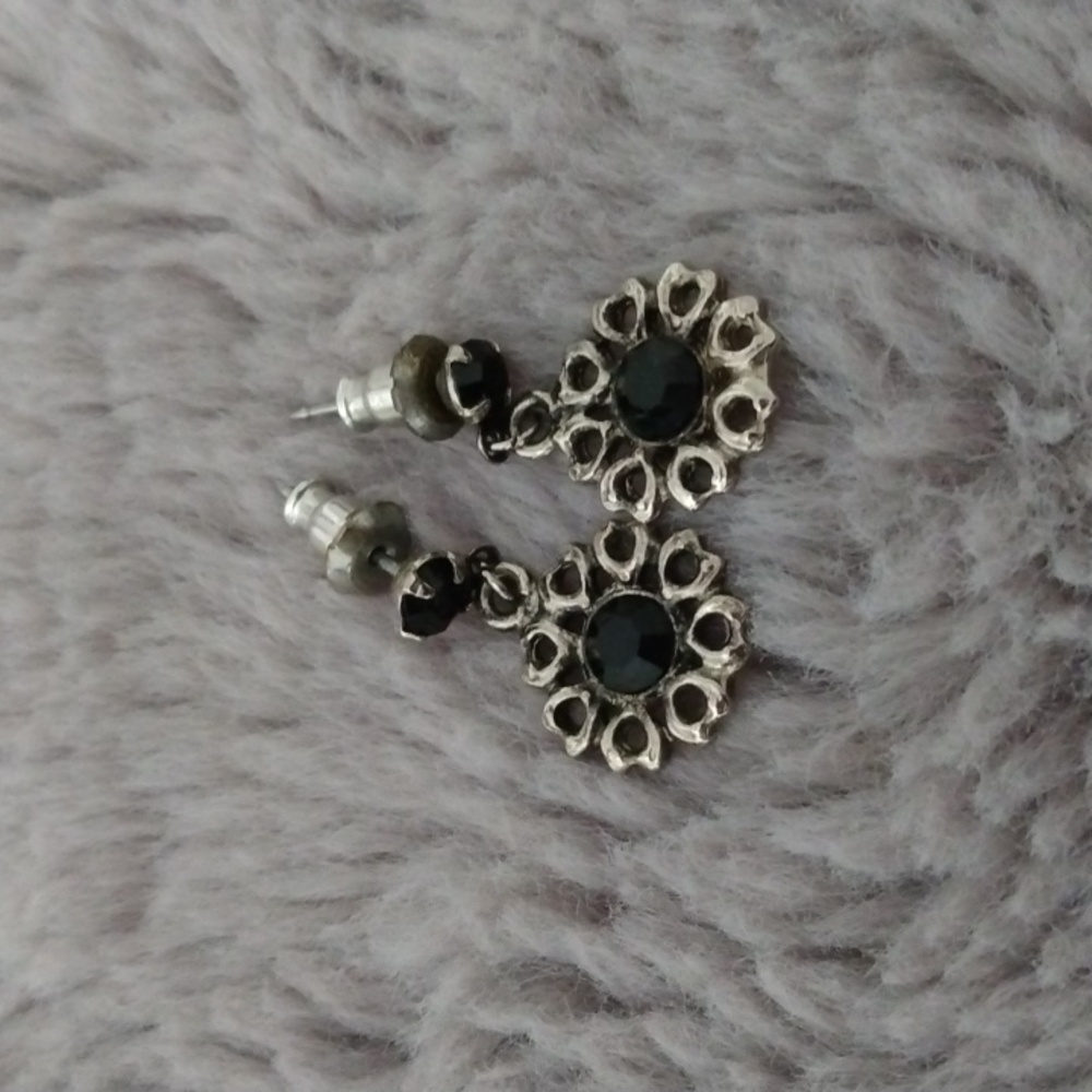 FREE🎁 Earrings